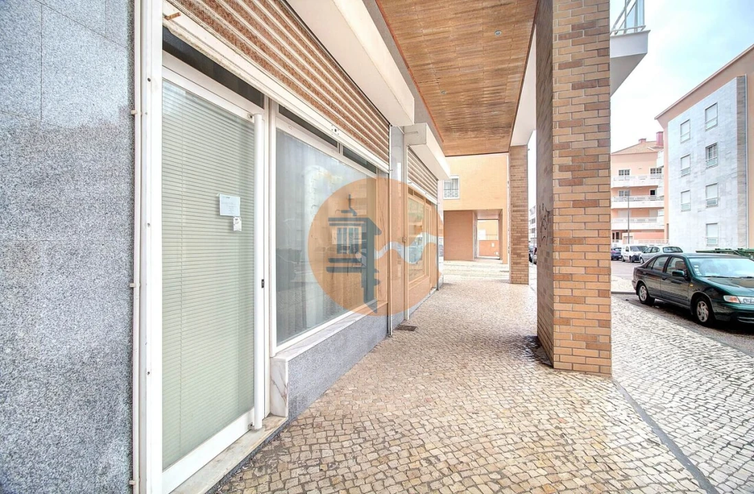 Loja para Venda em Vila Real de Santo Antonio Foto 3