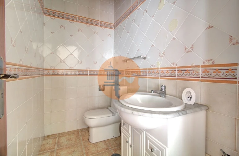 Loja para Venda em Vila Real de Santo Antonio Foto 16