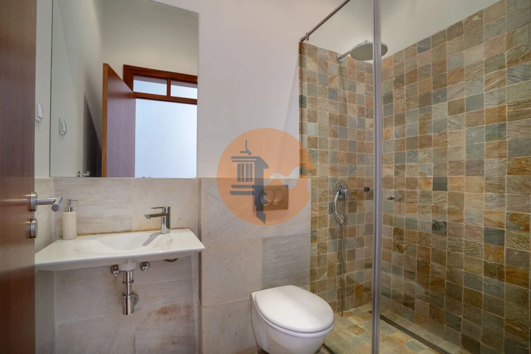 Moradia T4 para Venda em São Brás de Alportel Foto 34