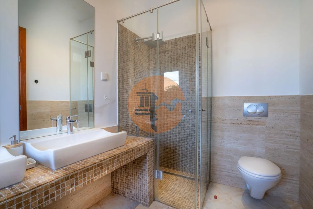 Moradia T4 para Venda em São Brás de Alportel Foto 60