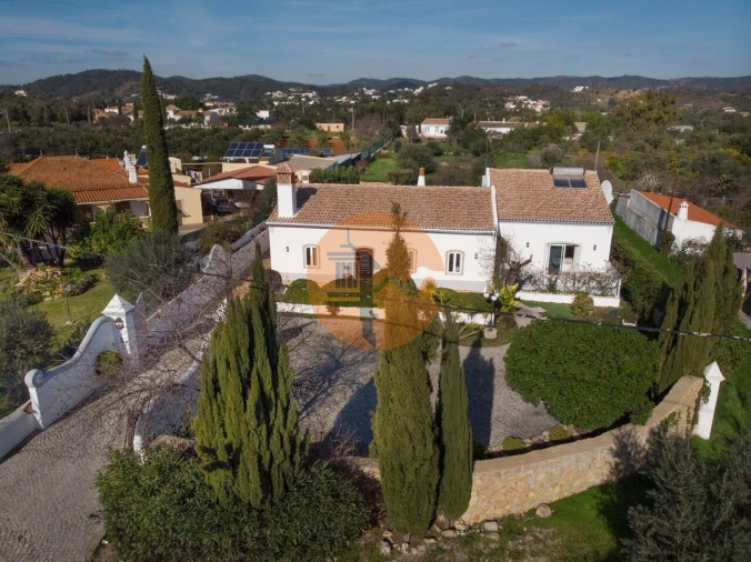 Moradia T4 para Venda em São Brás de Alportel