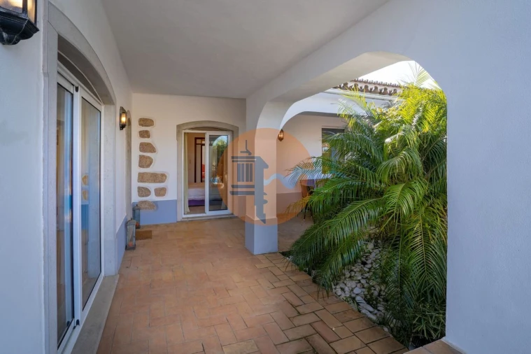 Moradia T4 para Venda em São Brás de Alportel Foto 18