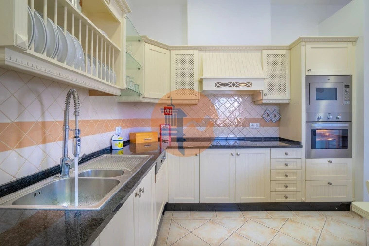 Moradia T4 para Venda em São Brás de Alportel Foto 31