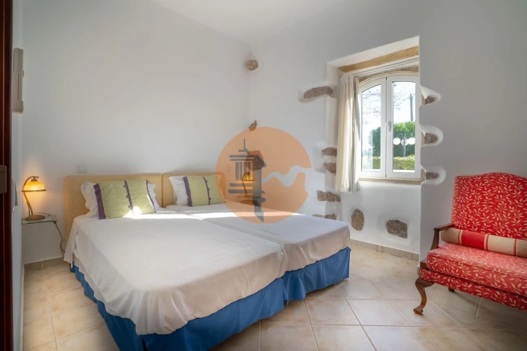 Moradia T4 para Venda em São Brás de Alportel Foto 38