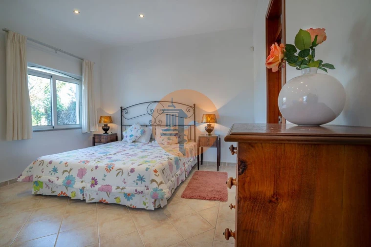 Moradia T4 para Venda em São Brás de Alportel Foto 54