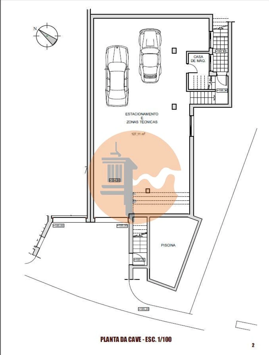 Moradia T3 para Venda em Santa Barbara de Nexe Foto 9