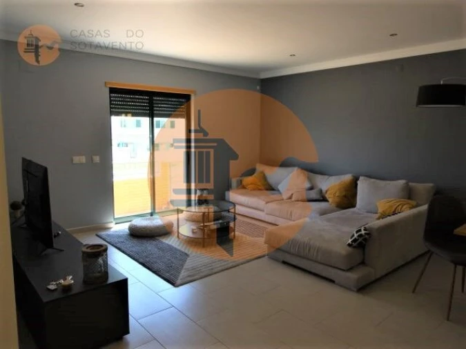 Moradia T4 para Venda em Olhão Foto 10