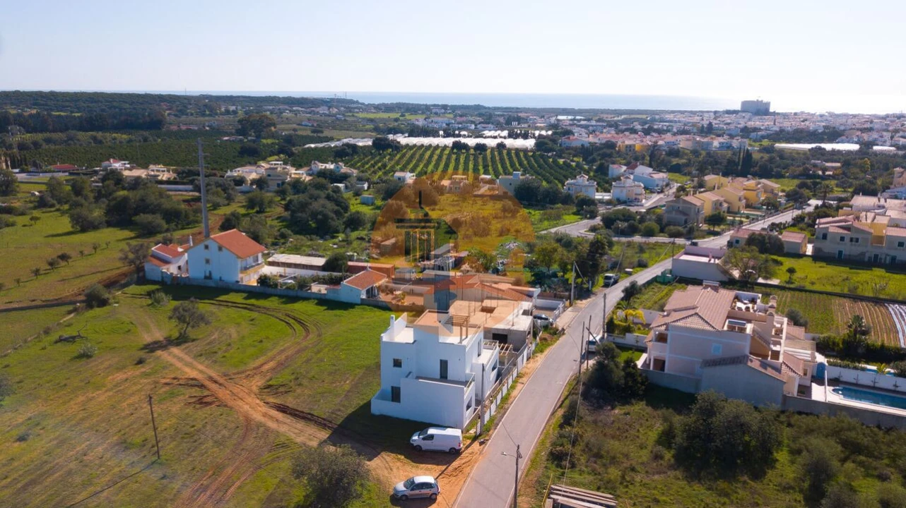 Moradia T3 para Venda em Altura Foto 4