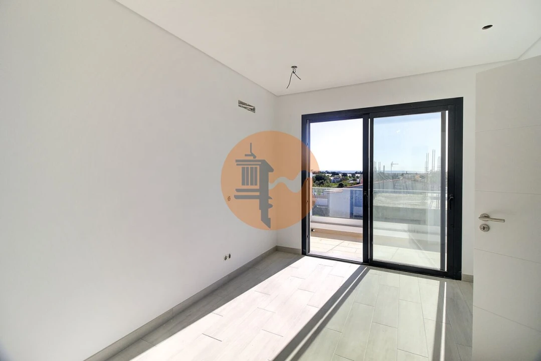 Moradia T3 para Venda em Altura Foto 20