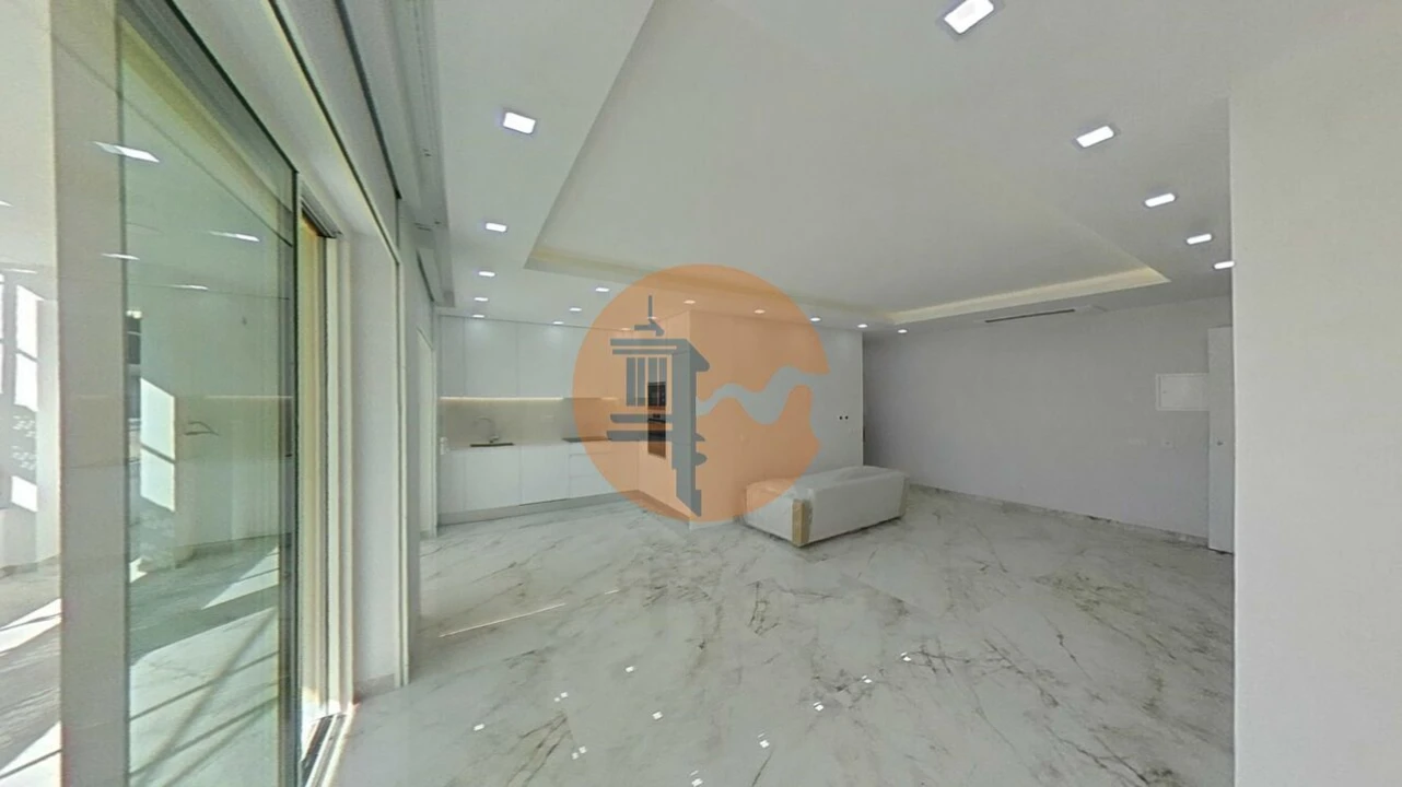 Apartamento T2 para Venda em Lagos (São Sebastião e Santa Maria) Foto 1