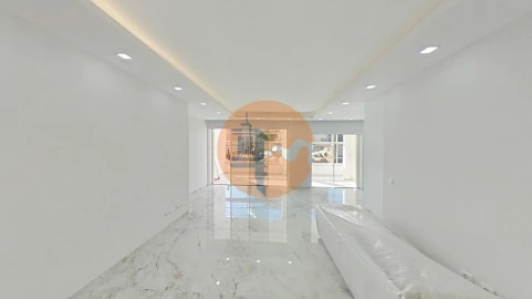 Apartamento T2 para Venda em Lagos (São Sebastião e Santa Maria)
