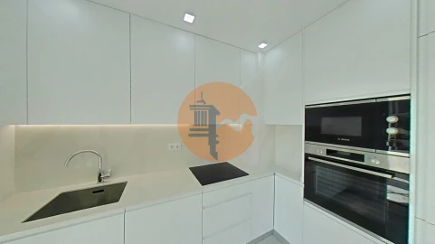 Apartamento T2 para Venda em Lagos (São Sebastião e Santa Maria)