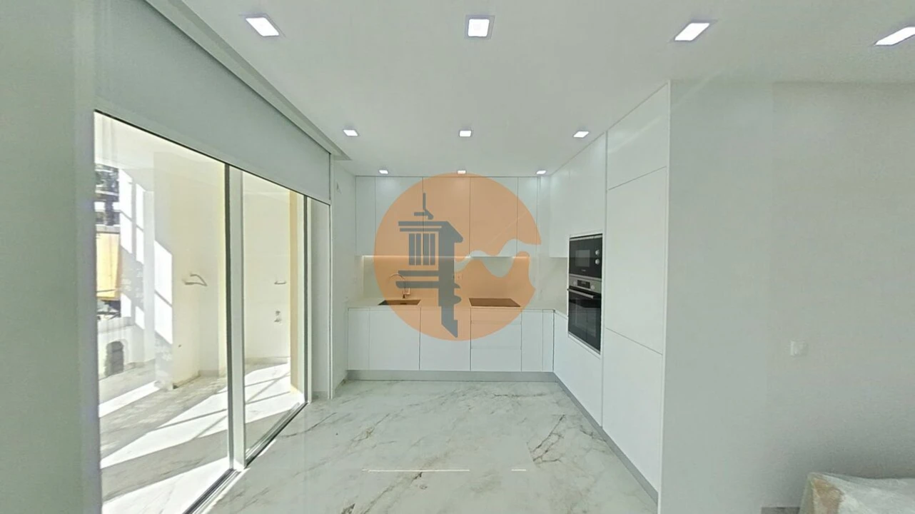 Apartamento T2 para Venda em Lagos (São Sebastião e Santa Maria) Foto 22