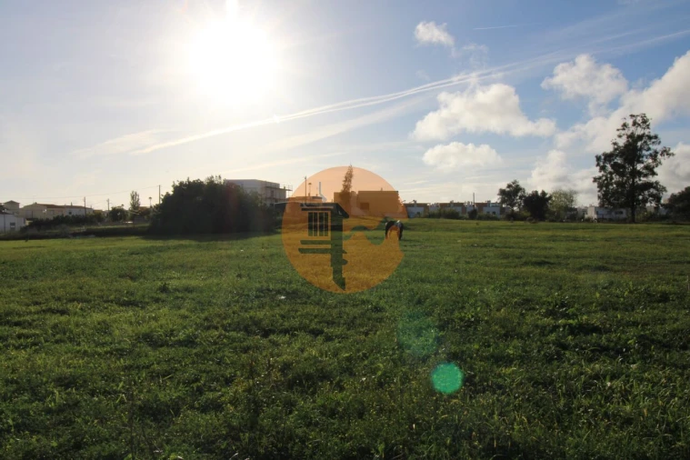 Terreno para Venda em Quelfes Foto 22