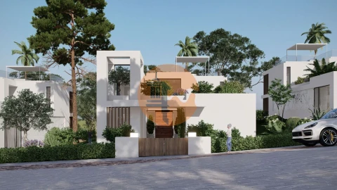 Terreno para Venda em Albufeira e Olhos de Água