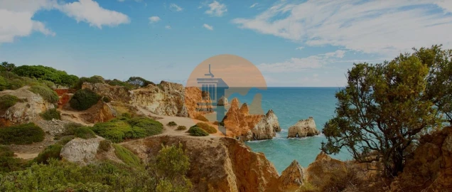 Terreno para Venda em Albufeira e Olhos de Água