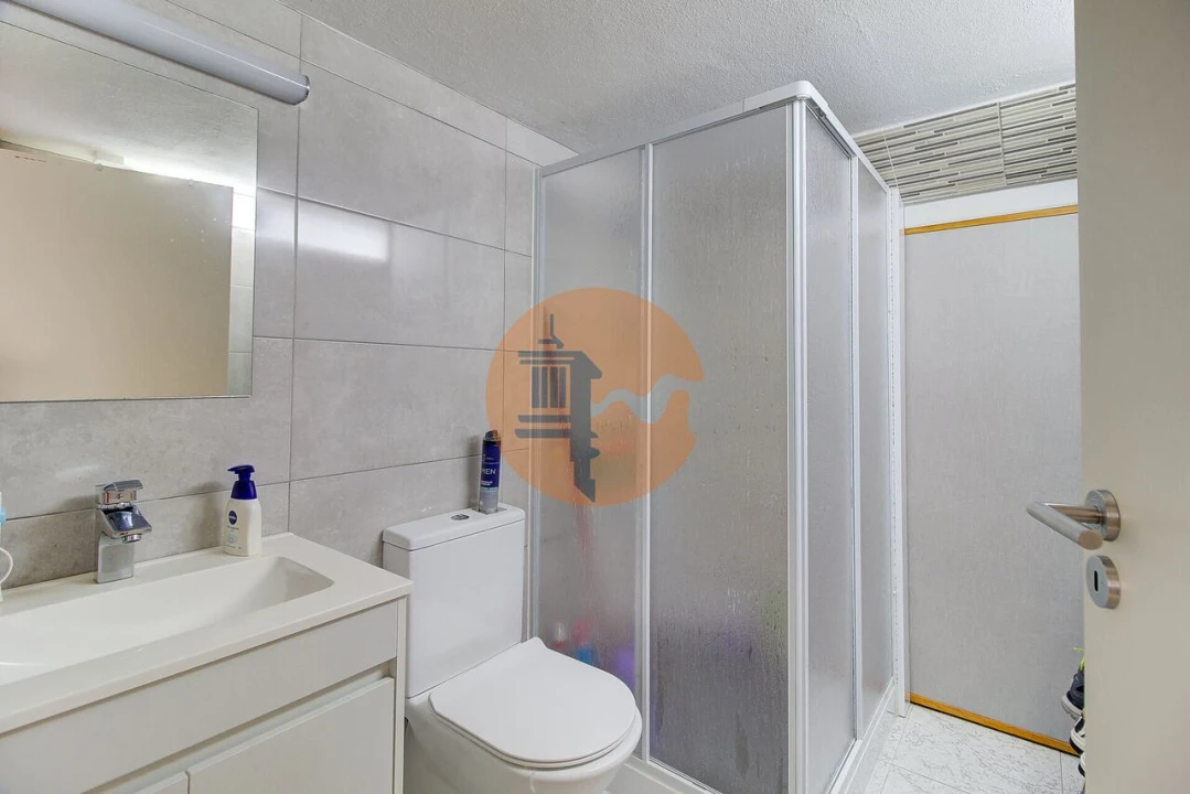 Loja para Venda em Vila Real de Santo Antonio Foto 38