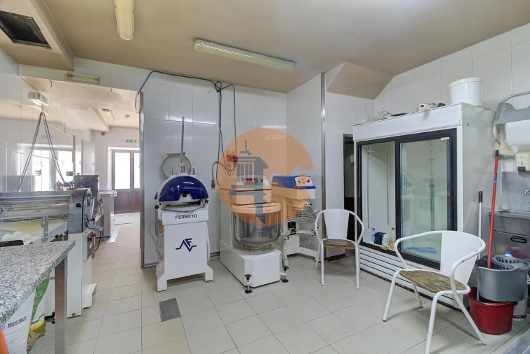 Loja para Venda em Vila Real de Santo Antonio Foto 10