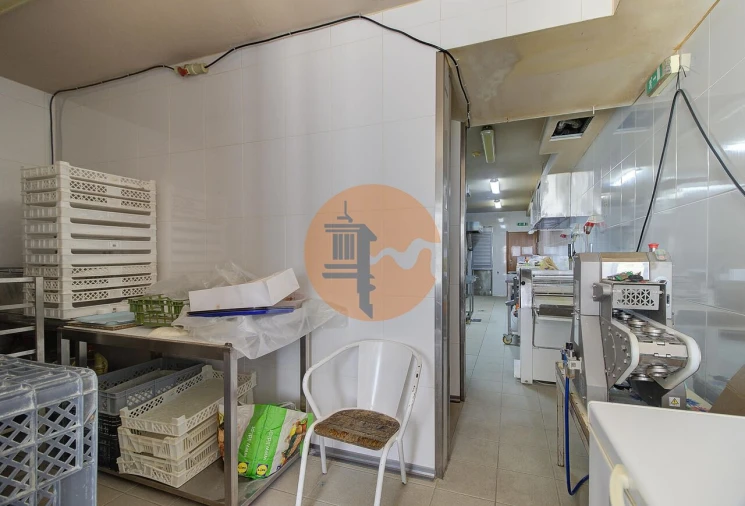 Loja para Venda em Vila Real de Santo Antonio Foto 13