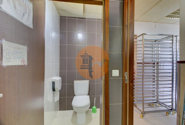 Loja para Venda em Vila Real de Santo Antonio Foto 21