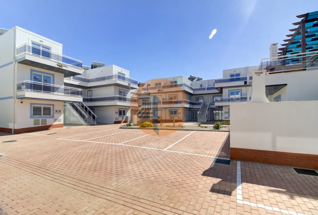 Apartamento T0 para Venda em Vila Nova de Cacela Foto 7