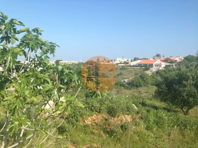 Terreno para Venda em Lagos (São Sebastião e Santa Maria) Foto 2