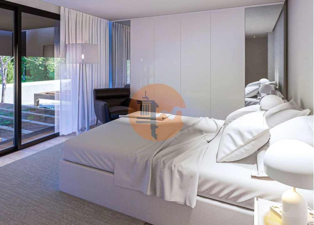 Moradia T4 para Venda em Montenegro Foto 23