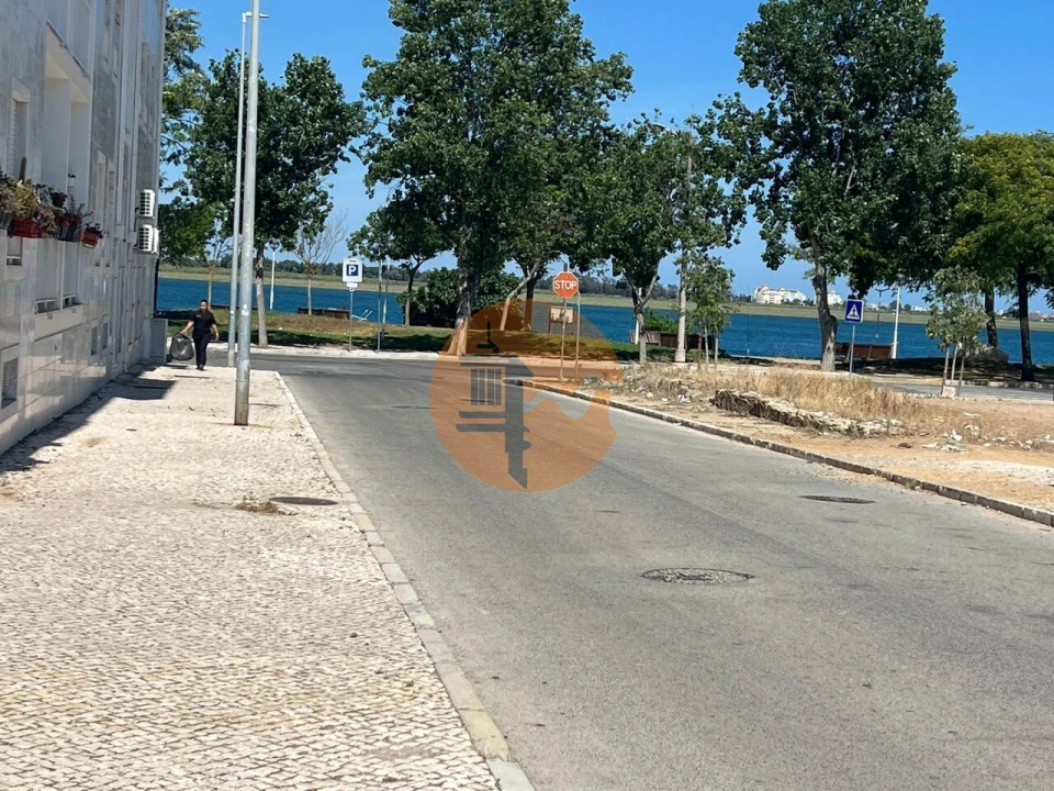 Apartamento T3 para Venda em Vila Real de Santo Antonio Foto 8