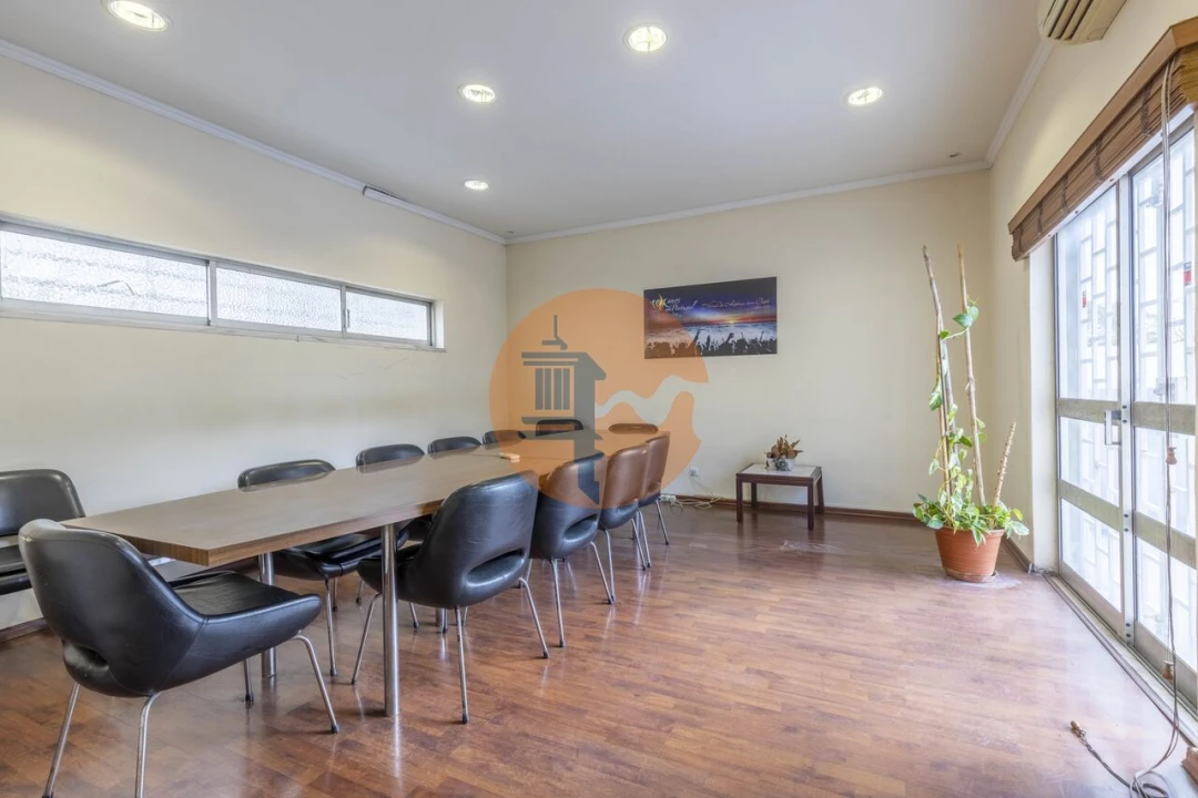 Moradia T5 para Venda em Alvalade Foto 47