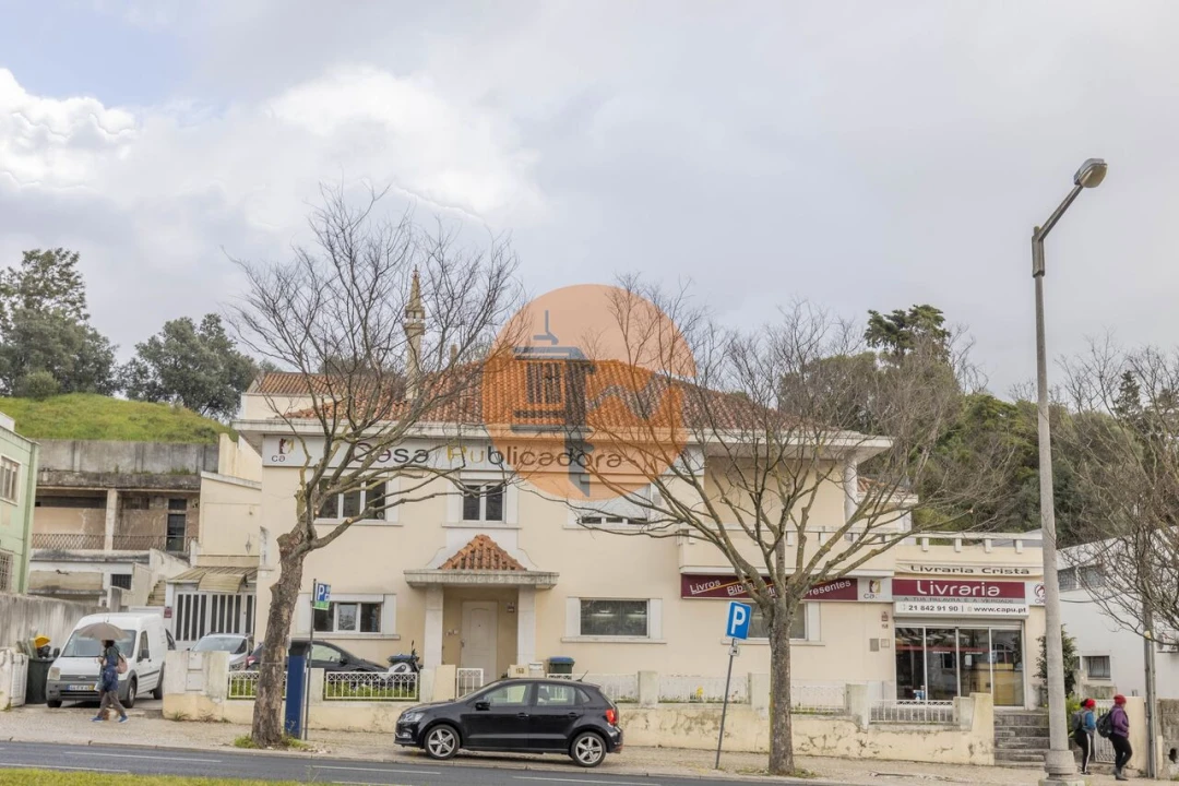 Moradia T5 para Venda em Alvalade Foto 60