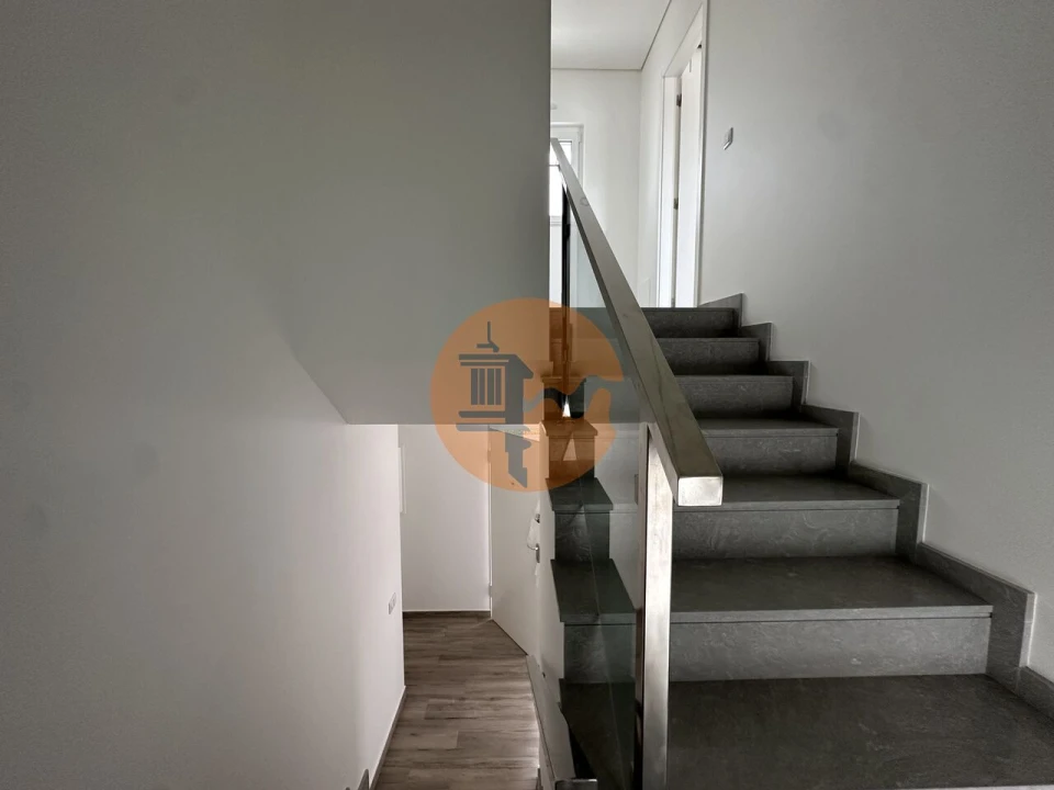 Moradia T4 para Venda em Altura Foto 23