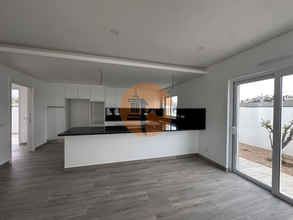 Moradia T4 para Venda em Altura Foto 48