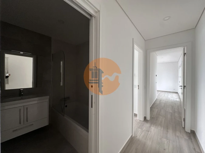 Moradia T4 para Venda em Altura Foto 10