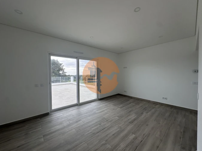 Moradia T4 para Venda em Altura Foto 40