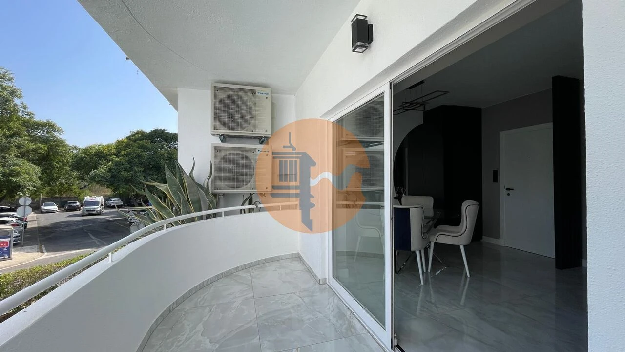 Apartamento T3 para Venda em Quarteira Foto 18