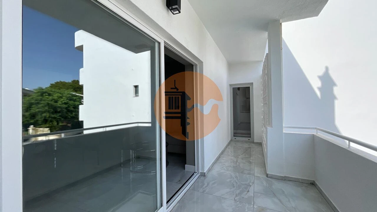 Apartamento T3 para Venda em Quarteira Foto 19
