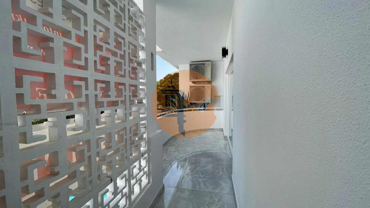 Apartamento T3 para Venda em Quarteira Foto 23