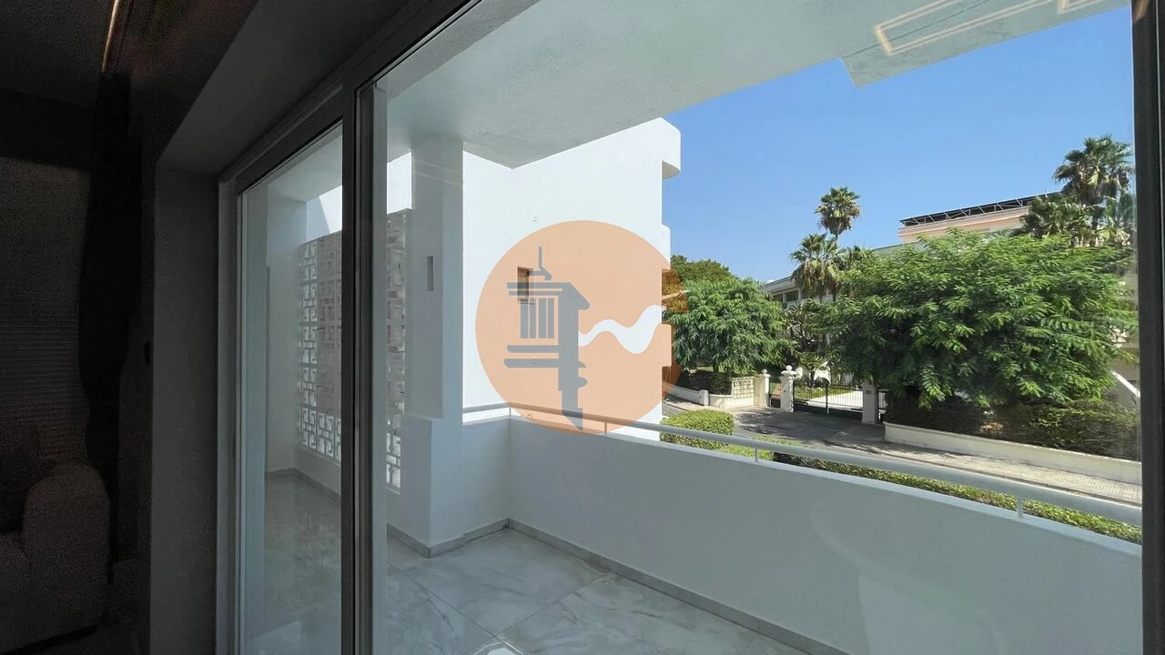Apartamento T3 para Venda em Quarteira Foto 46