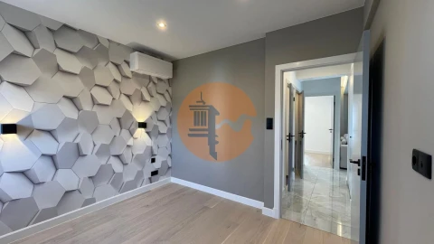 Apartamento T3 para Venda em Quarteira