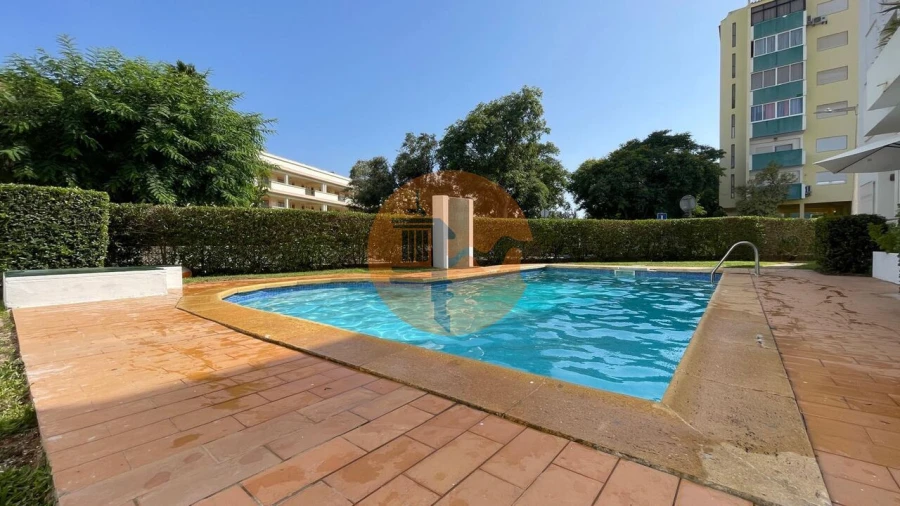Apartamento T3 para Venda em Quarteira Foto 47