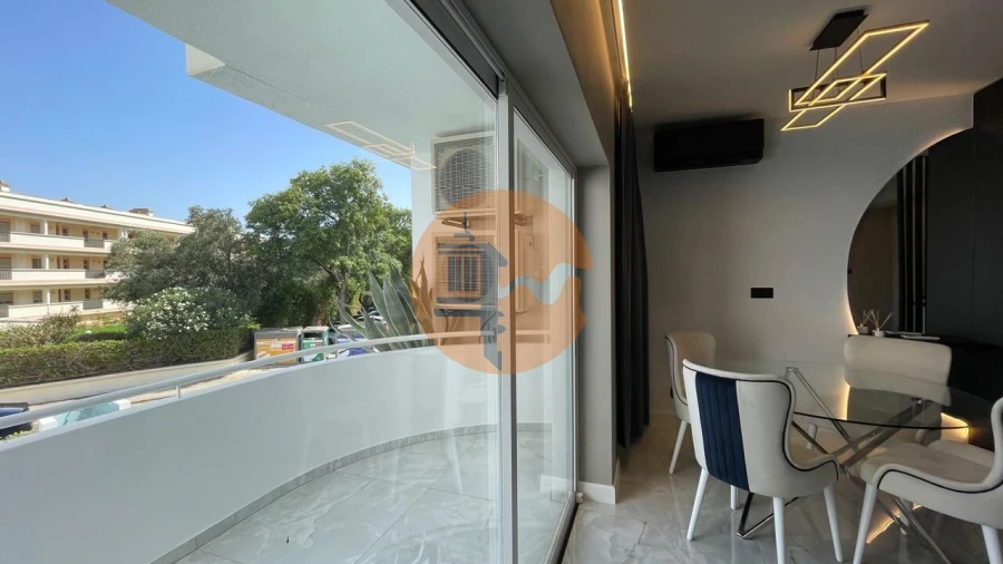 Apartamento T3 para Venda em Quarteira Foto 4