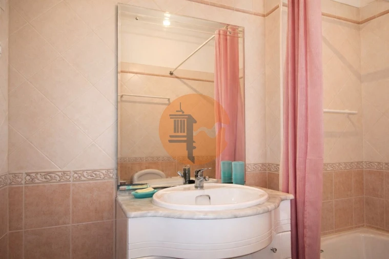 Apartamento T2 para Venda em Santa Luzia Foto 16