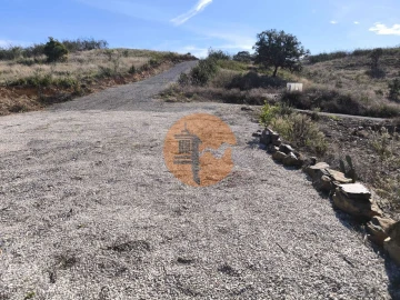 Terreno para Venda em Azinhal
