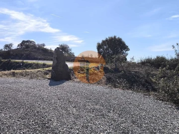 Terreno para Venda em Azinhal