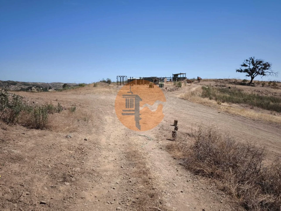 Terreno para Venda em Castro Marim Foto 1