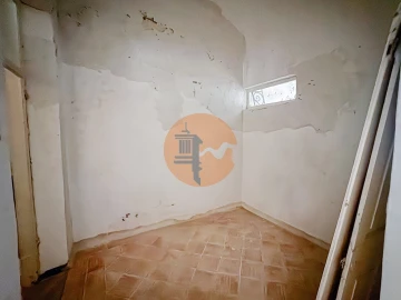Moradia T4 para Venda em Olhão