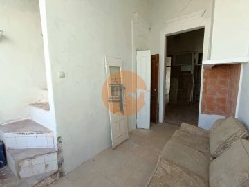 Moradia T4 para Venda em Olhão