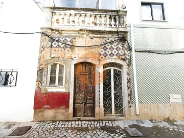 Moradia T4 para Venda em Olhão