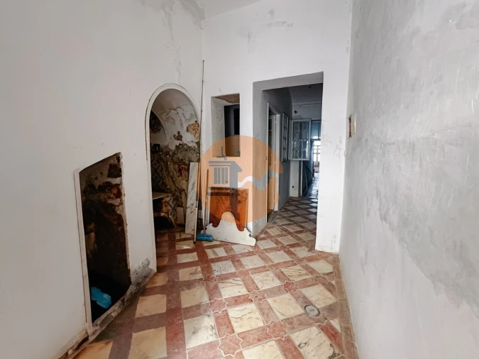 Moradia T4 para Venda em Olhão Foto 18