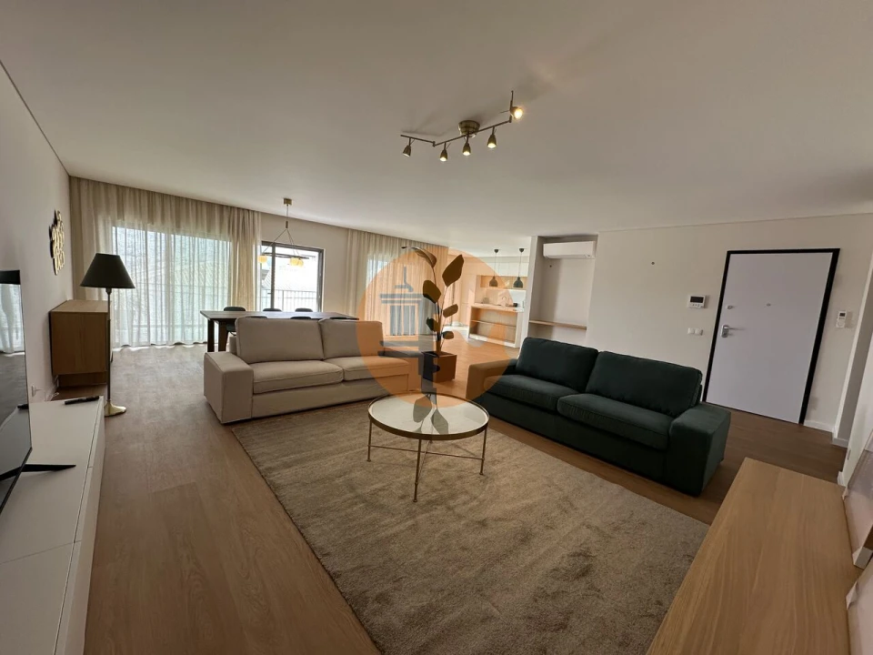 Apartamento T3 para Venda em Olhão Foto 12
